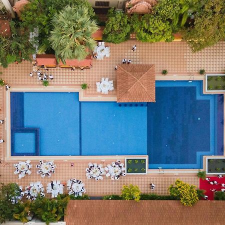Somadevi Angkor Premium Hotel Sziemreap Kültér fotó