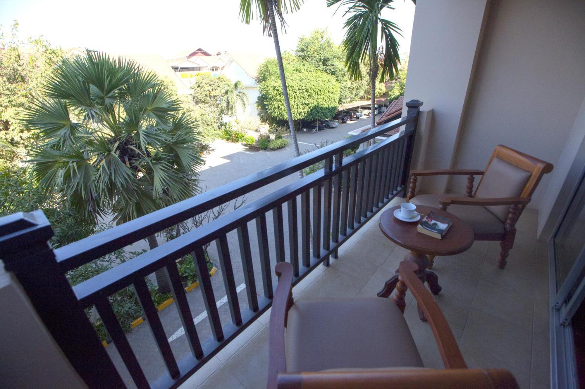 Somadevi Angkor Premium Hotel Sziemreap Kültér fotó