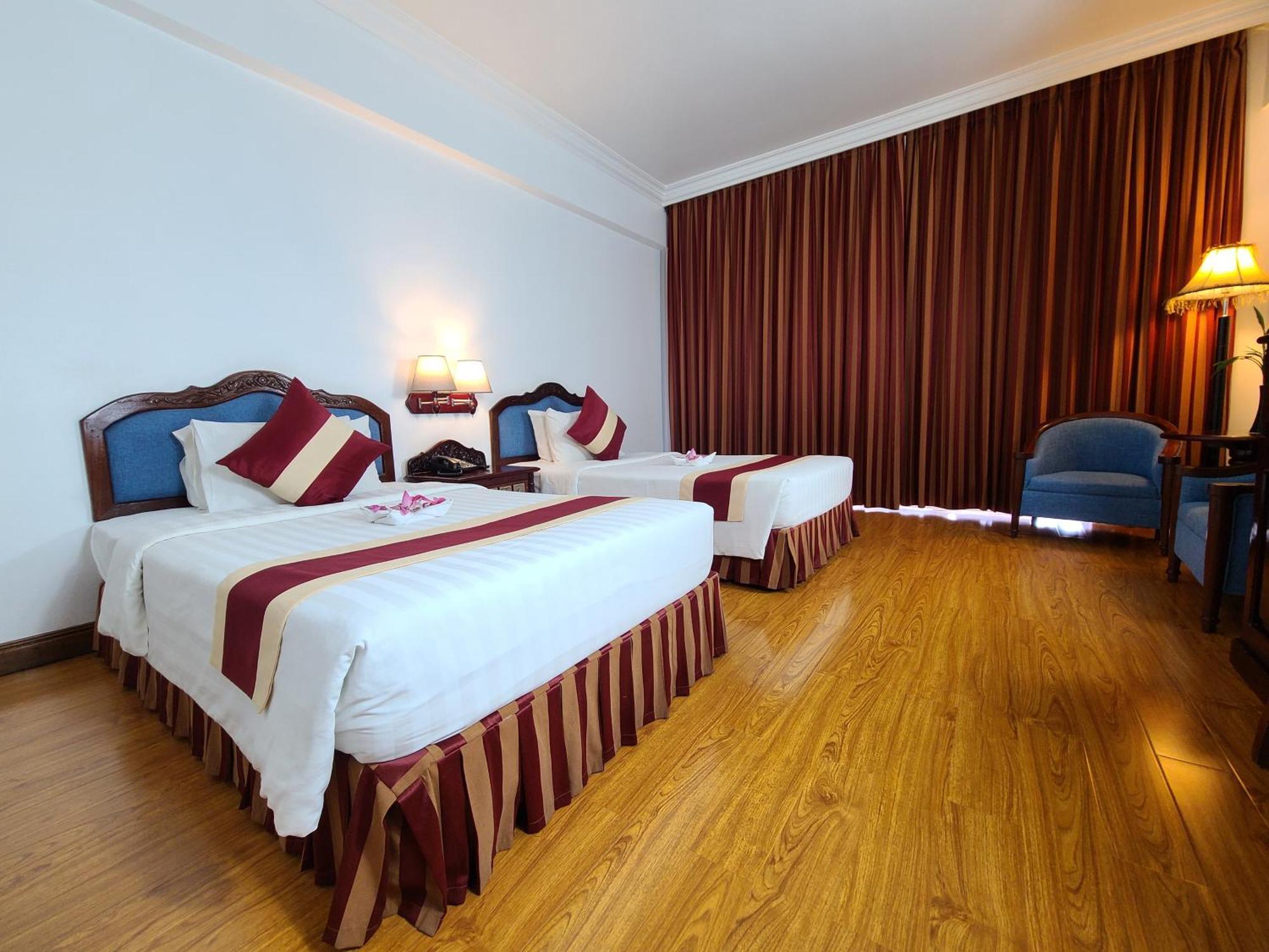 Somadevi Angkor Premium Hotel Sziemreap Kültér fotó