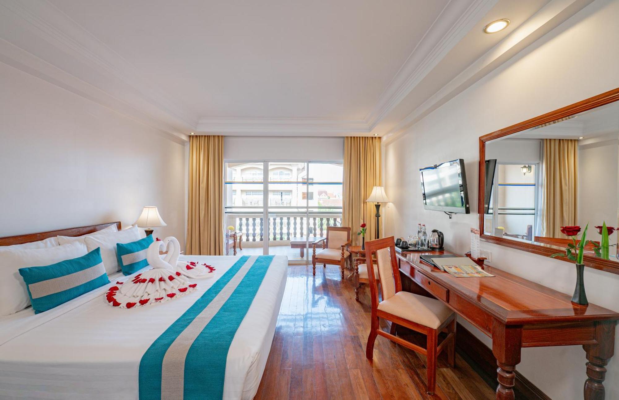 Somadevi Angkor Premium Hotel Sziemreap Kültér fotó