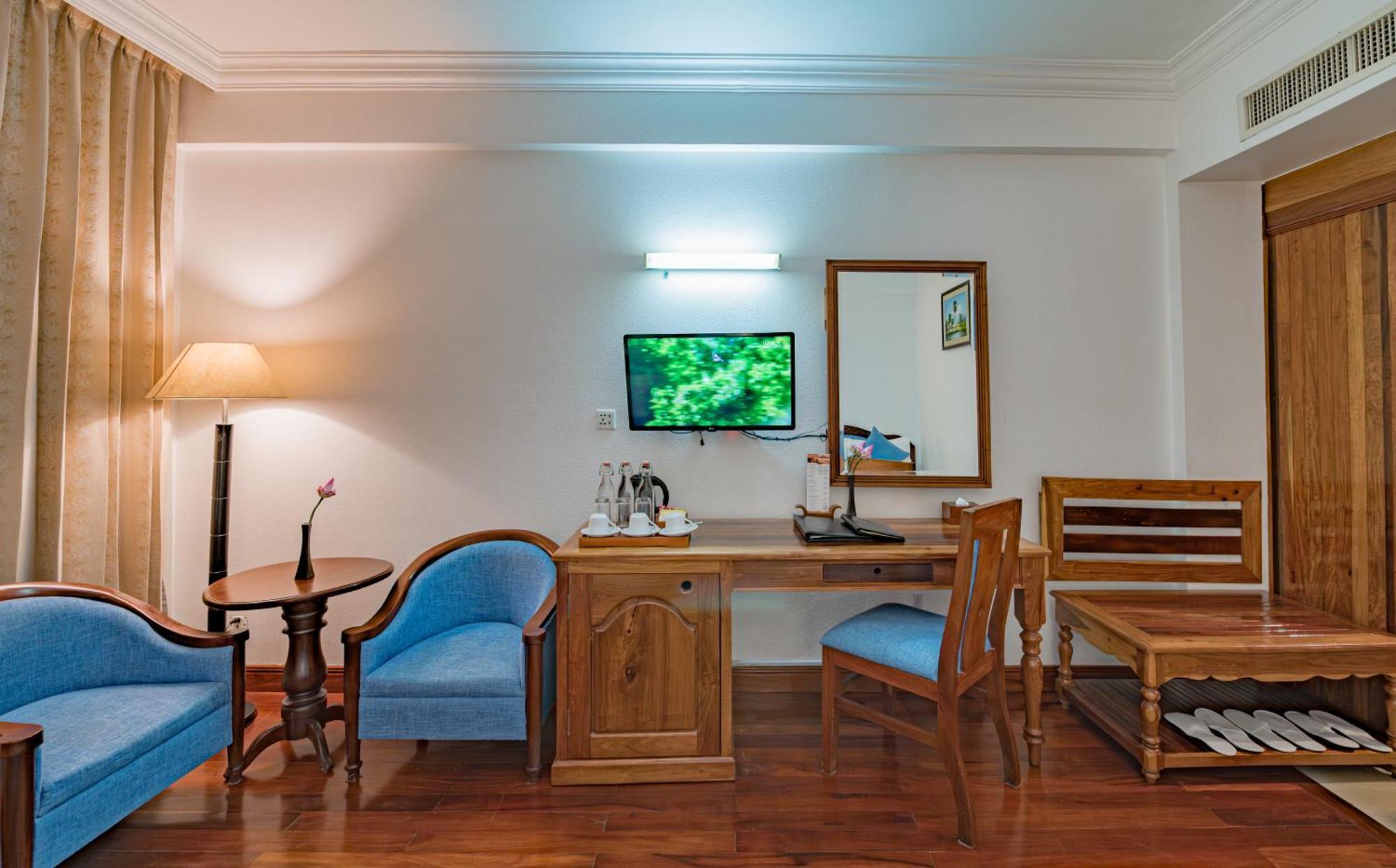 Somadevi Angkor Premium Hotel Sziemreap Kültér fotó