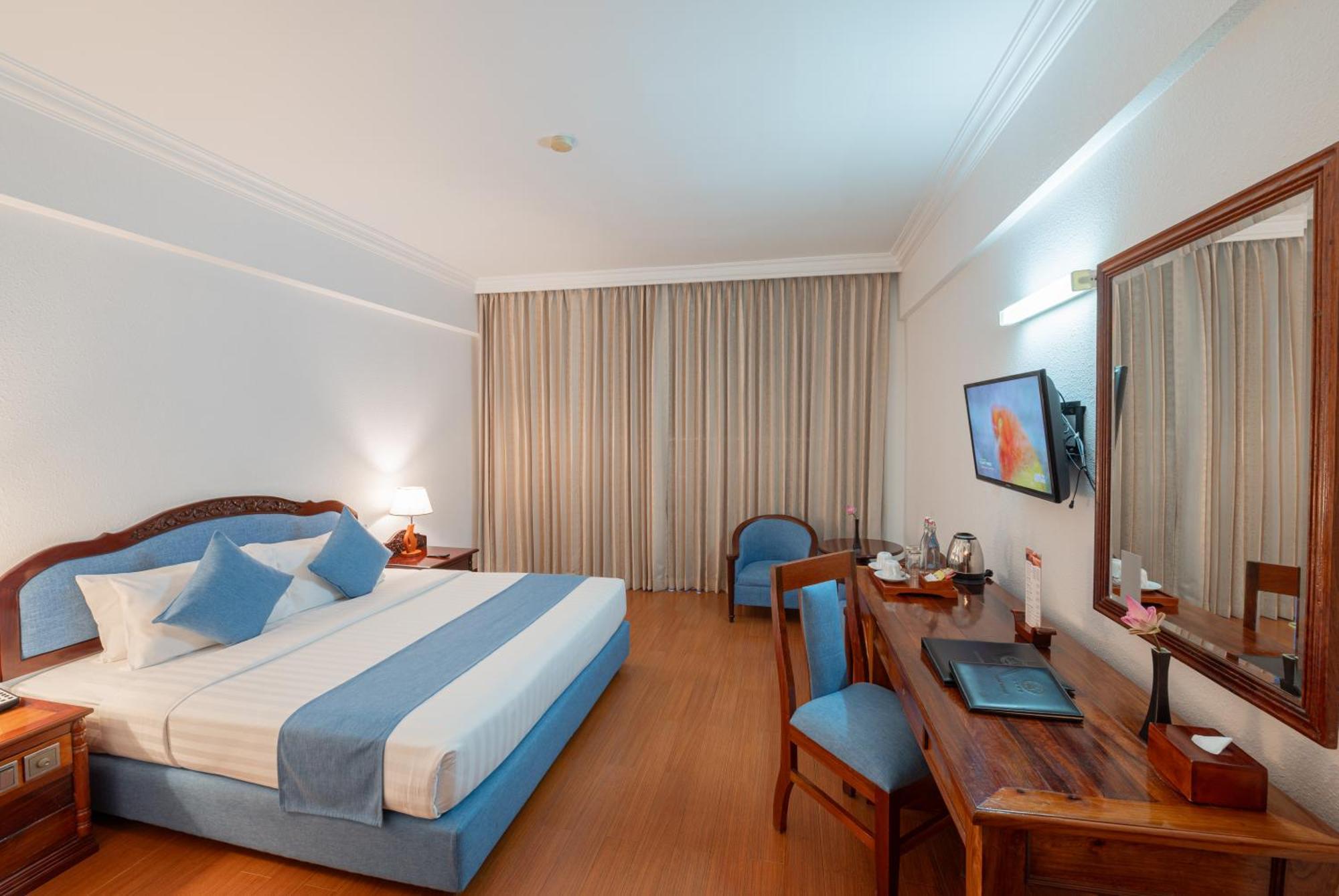 Somadevi Angkor Premium Hotel Sziemreap Kültér fotó