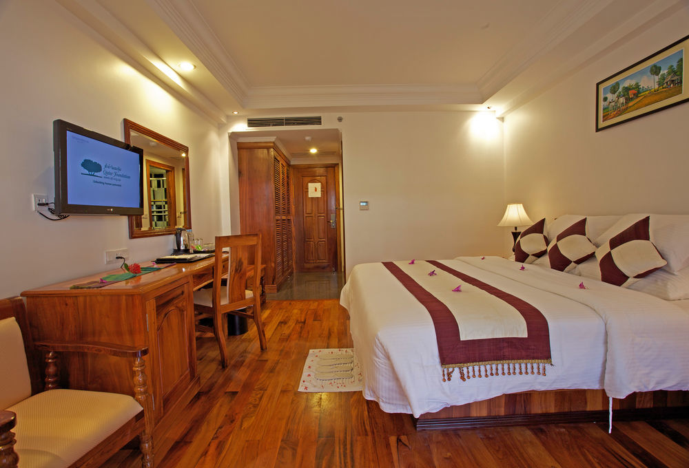 Somadevi Angkor Premium Hotel Sziemreap Kültér fotó