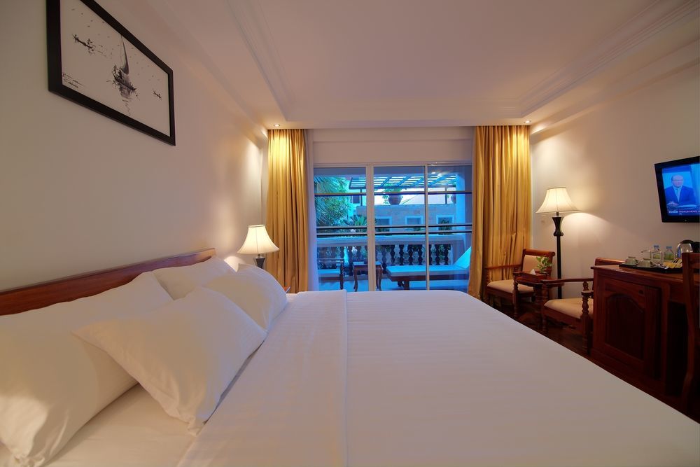 Somadevi Angkor Premium Hotel Sziemreap Kültér fotó