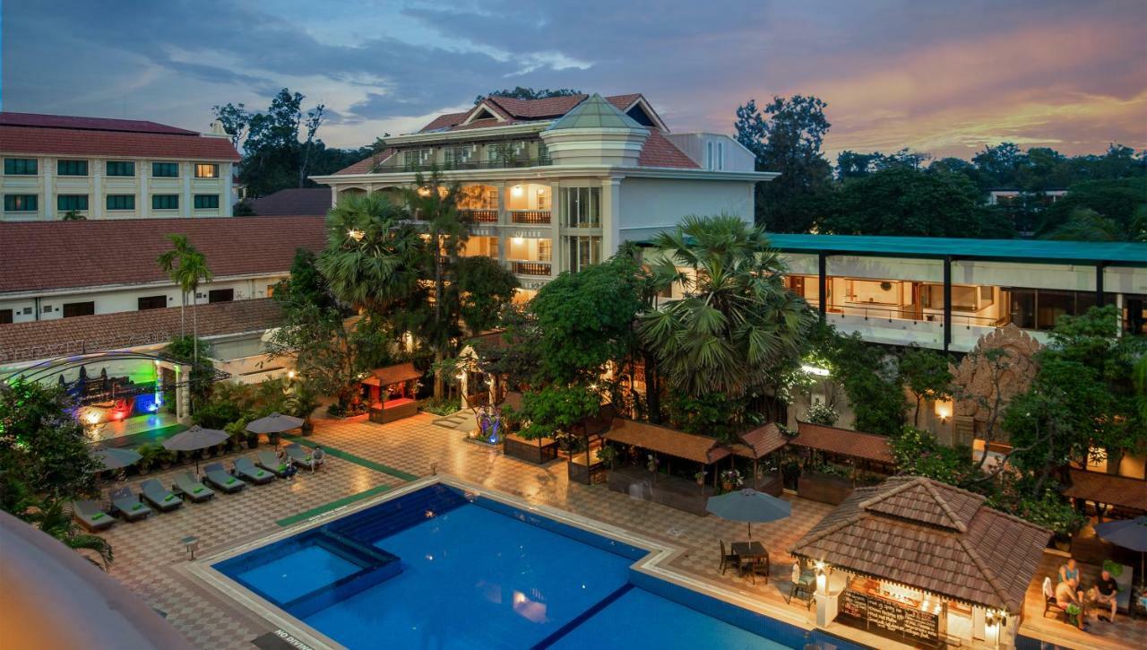 Somadevi Angkor Premium Hotel Sziemreap Kültér fotó
